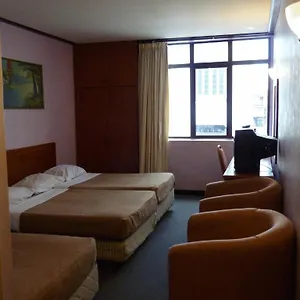 2* Hotel Accordian